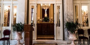 To νέο φουαγιέ του θεάτρου. Φωτογραφία: ΔΘΠ