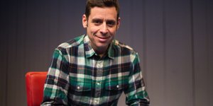 Γιάννης Σαρακατσάνης