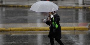Βροχερός ο καιρός σήμερα/ Φωτογραφία: EUROKINISSI- ΣΤΕΛΙΟΣ ΜΙΣΙΝΑΣ