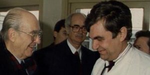 Ο Ανδρέας Παπανδρέου και ο Δημήτρης Κρεμαστινός στο Ωνάσειο