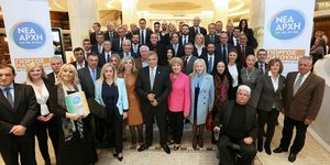 54 περιφερειακούς σύμβουλους παρουσίασε ο Γιώργος Πατούλης