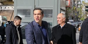Ο Αλέξης Τσίπρας στην ΠΓ του ΣΥΡΙΖΑ- φωτογραφία intimenews