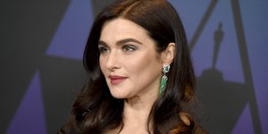 Η Ρέιτσελ Βάις (Φωτογραφία: Jordan Strauss/Invision/AP)