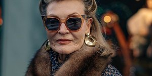 Γυναίκες ποζάρουν στο φακό/Φωτογραφία Instagram @sciuraglam