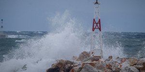 ισχυροί άνεμοι στα πελάγη/Φωτογραφία: Eurokinissi
