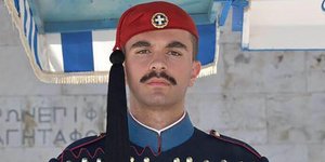 Ο εύζωνας που «έφυγε» ξαφνικά / Φωτογραφία: Facebook