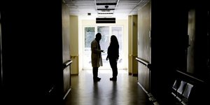 απολύθηκε γιατρός που έλαβε φακελάκι/Φωτογραφία: Eurokinissi