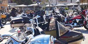 Η «παρέλαση» των Harley στο Ναύπλιο / Φωτογραφία: Studio B&G/Γ.ΡΑΣΣΙΑΣ-Ε.ΜΠΟΥΓΙΩΤΗΣ/argolikeseidiseis
