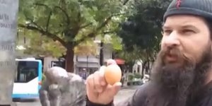 Στιγμιότυπο από το επίμαχο βίντεο / Φωτογραφία: YouTube