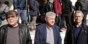 Μέλη της ΠΟΕΔΗΝ στα δικαστήρια κατά του Παύλου Πολάκη / Φωτογραφία: EUROKINISSI/ΣΤΕΛΙΟΣ ΜΙΣΙΝΑΣ