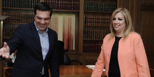 Αλέξης Τσίπρας και Φώφη Γεννηματά -Φωτογραφία αρχείου: EUROKINISSI/ΤΑΤΙΑΝΑ ΜΠΟΛΑΡΗ