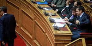 Και νέα κόντρα Τσίπρα-Μητσοτάκη στη Βουλή / Φωτογραφία Eurokinissi