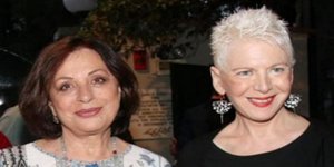 Η Χαρούλα Αλεξίου και η Ελενα Ακρίτα