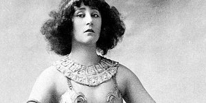 Η διάσημη συγγραφέας Κολέτ