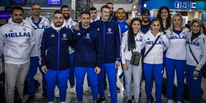 Η Εθνική ομάδα κατά την αναχώρησή της / Φωτογραφία: Eurokinissi