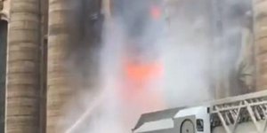 Στις φλόγες ο ναός του Αγίου Σουλπικίου στο Παρίσι