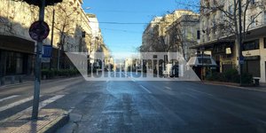 Αδεια η οδός Πανεπιστημίου -Ερήμωσε για τα Κούλουμα η Αθήνα 