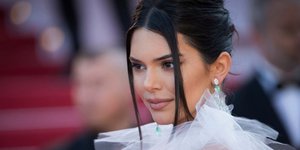 Η Kendall Jenner στο κόκκινο χαλί