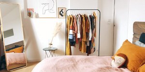 Στο εσωτερικό μιας design κρεβατοκάμαρας/ Φωτογραφία: Unsplash