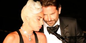H Lady Gaga στην αγκαλιά του Μπράντλεϊ Κούπερ στα Οσκαρ