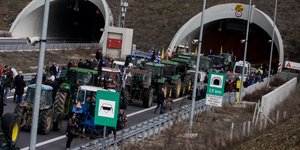 Από πρόσφατη κινητοποίηση του μπλόκου Νίκαιας / Φωτογραφία: EUROKINISSI