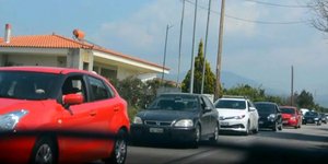 Μποτιλιάρισμα στην είσοδο του Ναυπλίου (Φωτο: αργολικές ειδήσεις)