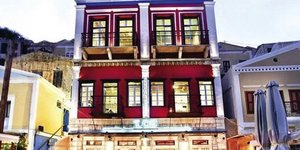 Νεοκλασικό κτίριο στην Σύμη