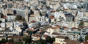 Τμήμα του κέντρου της Αθήνας από την Πλάκα / Φωτογραφία: InTime News