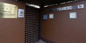 Η πρεσβεία της Β. Κορέας στην Ισπανία/ Φωτογραφία: AP- Manu Fernandez
