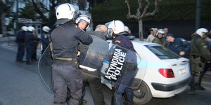 Ανακοίνωση της Ελληνικής Ένωσης για τα Δικαιώματα του Ανθρώπου (Φωτο: Eurokinissi)