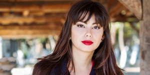 Γυναίκα με αφέλειες /Φωτογραφία: Shutterstock