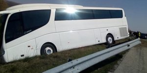 Ξάνθη: Τροχαίο με τουριστικό λεωφορείο στην Εγνατία -Eπεσε σε χαντάκι