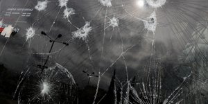 Επίθεση του Ρουβίκωνα στα γραφεία της ΔΕΔΔΗΕ στο κέντρο της Αθήνας /Φωτογραφία: EUROKINISSI