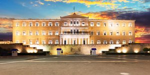 Ελληνική βουλή /Φωτογραφία: Shutterstock