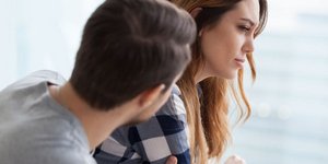 Οταν η βία εκφράζεται με λέξεις/ Φωτογραφία: Shutterstock