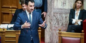 Αλέξης Χαρίτσης στη Βουλή 