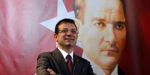 O νέος δήμαρχος της Κωνσταντινούπολης, Εκρέμ Ιμάμογλου 