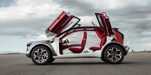 Το Kia HabaNiro εντυπωσιάζει με την πρώτη ματιά. Προς τα επάνω ανοίγουν οι πόρτες