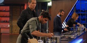 Μανώλης και Σπυριδούλα με τους κριτες του masterchef