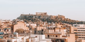 Αποψη Ακρόπολης κτίρια