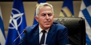 Ο υπουργός Αμυνας, Ευάγγελος Αποστολάκης