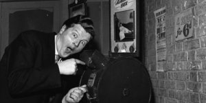 Ασπρόμαυρη φωτογραφία του Μπεν Χιλ