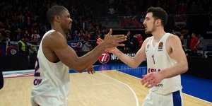 Χάινς και Ντε Κολό της ΤΣΣΚΑ Μόσχας