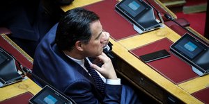 O Αδωνις Γεωργιάδης στη Βουλή