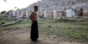 «Ιων» του Ευριπίδη με τον Κωνσταντίνο Μπιμπή