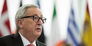 Γιούνκερ γυαλιά Brexit