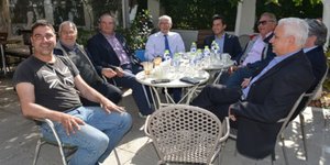 Καφεδάκι για τον Κώστα Καραμανλή