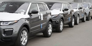Ολοκαίνουργια αυτοκίνητα της Land Rover