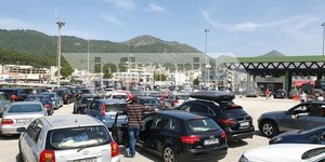 Αυτοκίνητα στο λιμάνι της Ηγουμενίτσας