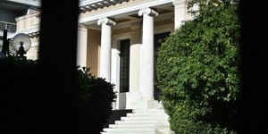 Η απάντηση Μαξίμου στις αποκαλύψεις Μαρινάκη
